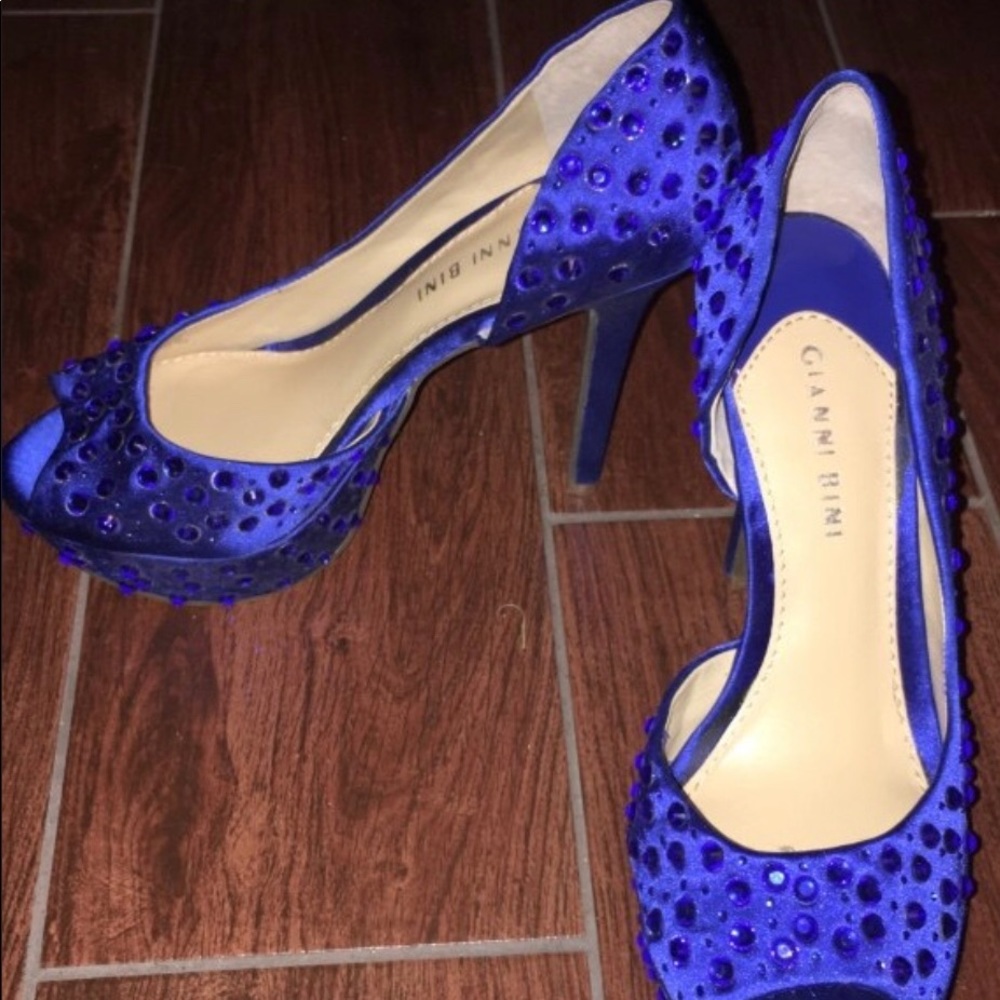 Gianni Bini Peep-toe Jeweled Platform Heels